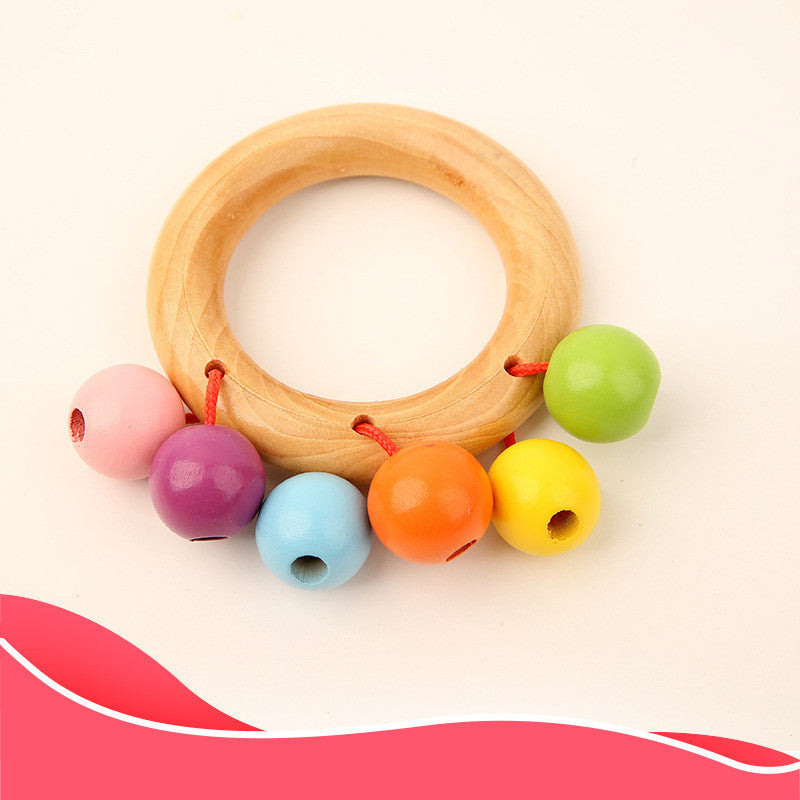 Wooden baby's early childhood toys